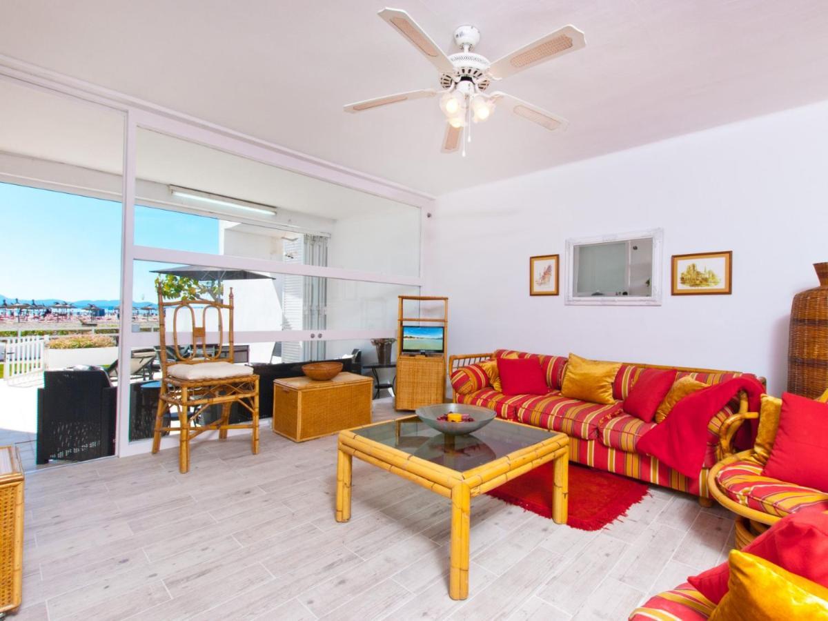 Apartment Oiza Castle 24 At Beach, Wifi And Aircon Alcudia (Mallorca)