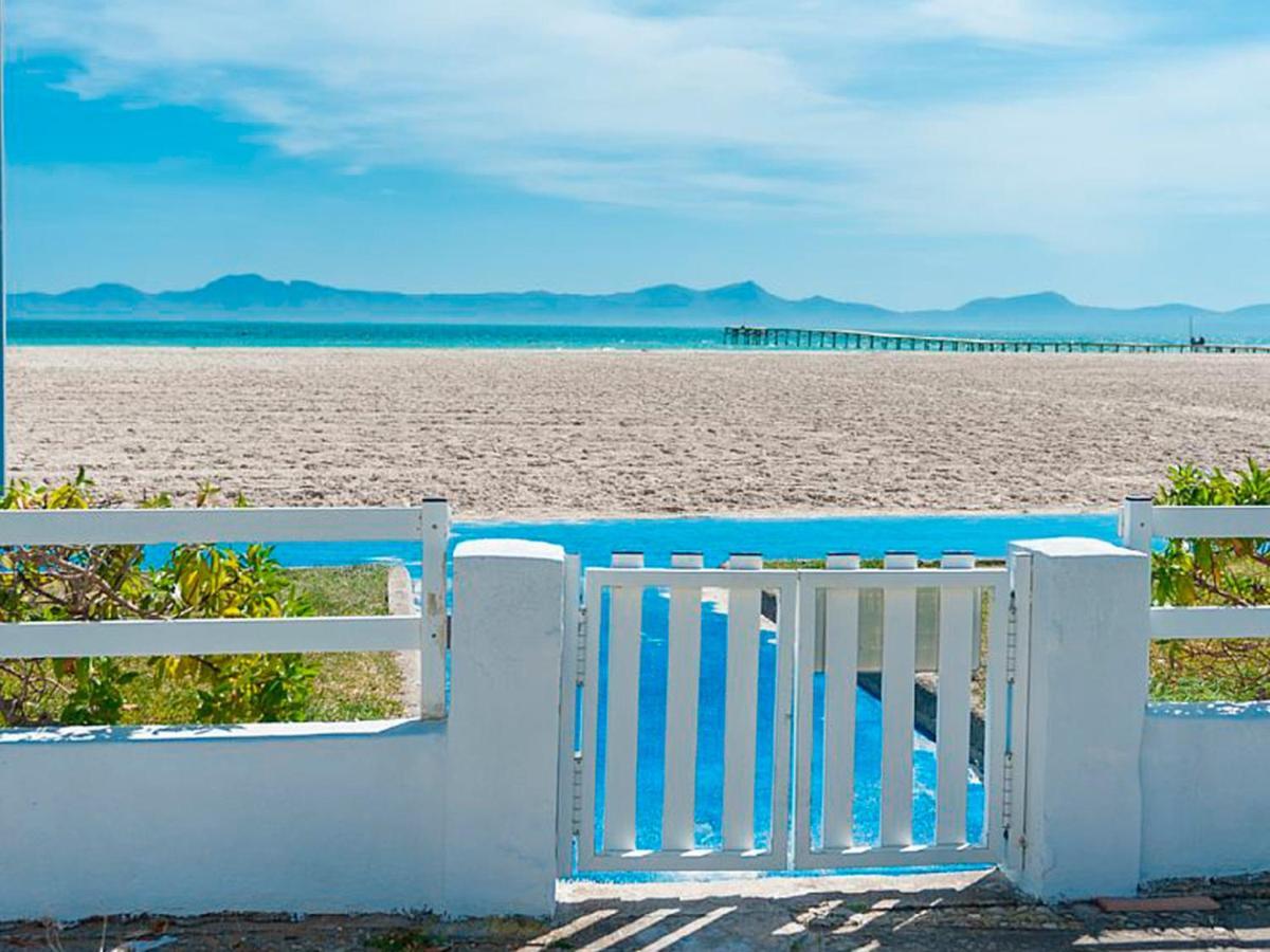 Apartment Oiza Castle 24 At Beach, Wifi And Aircon
